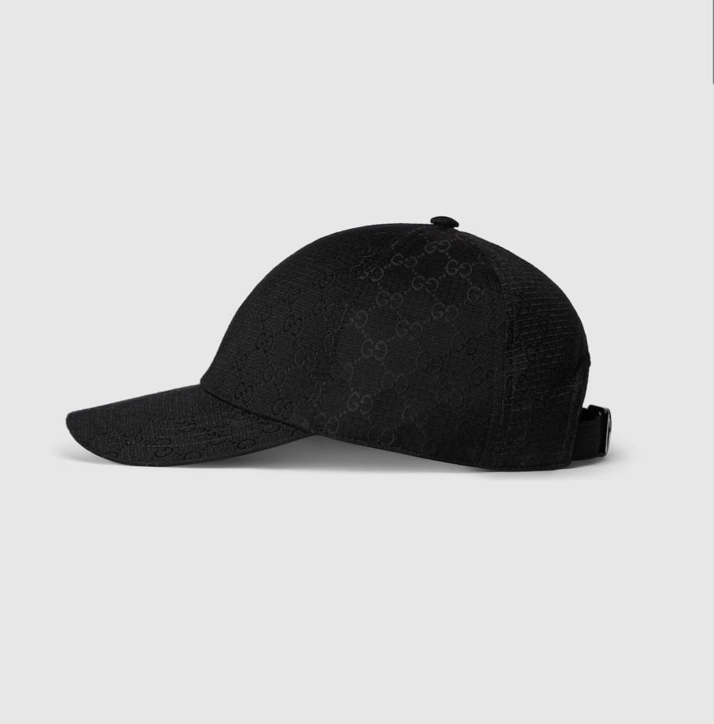 Guc** cap