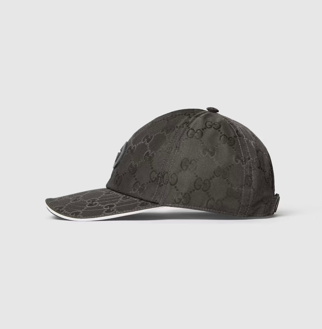 Guc** cap