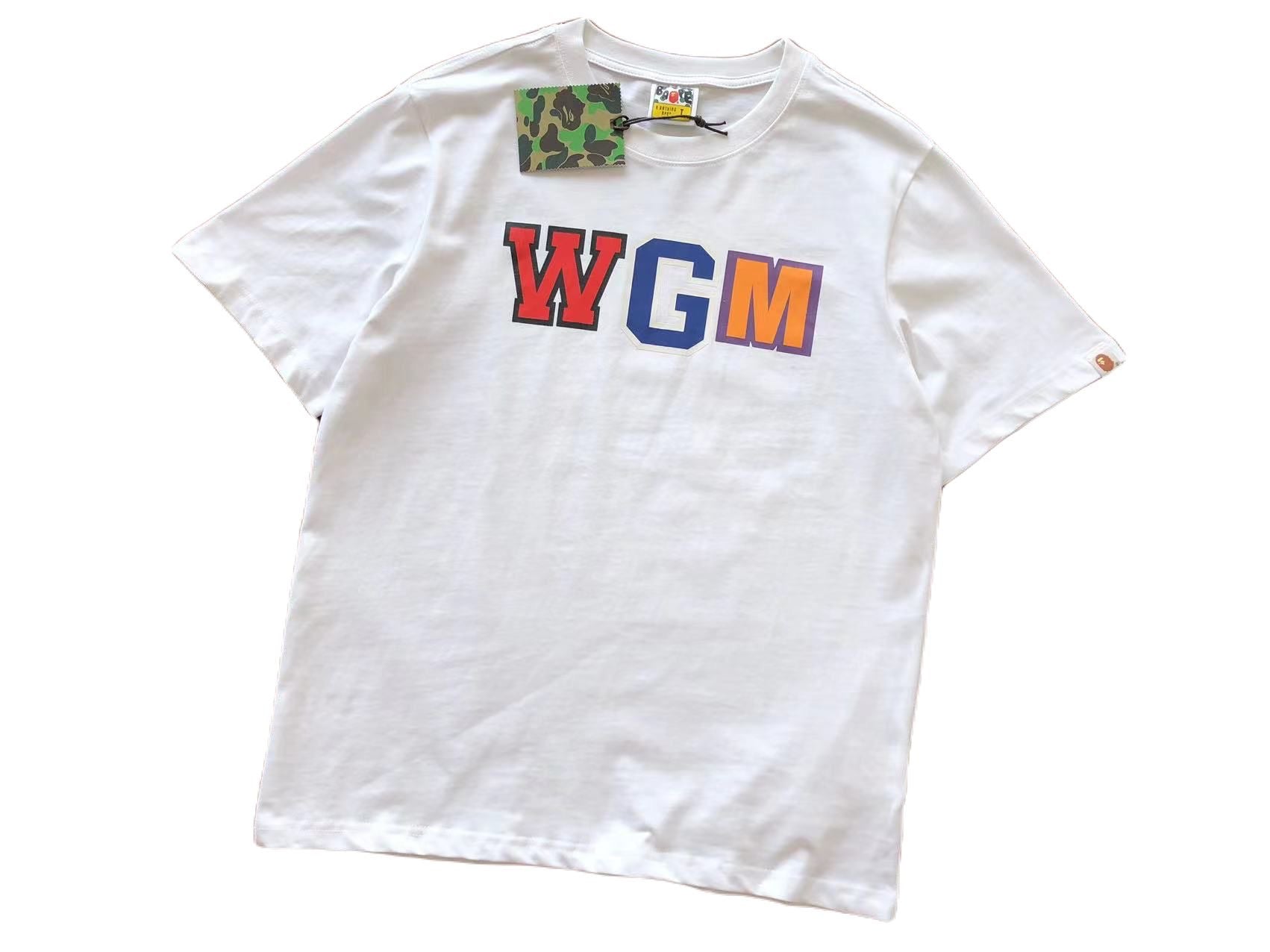 T-shirt B*pe