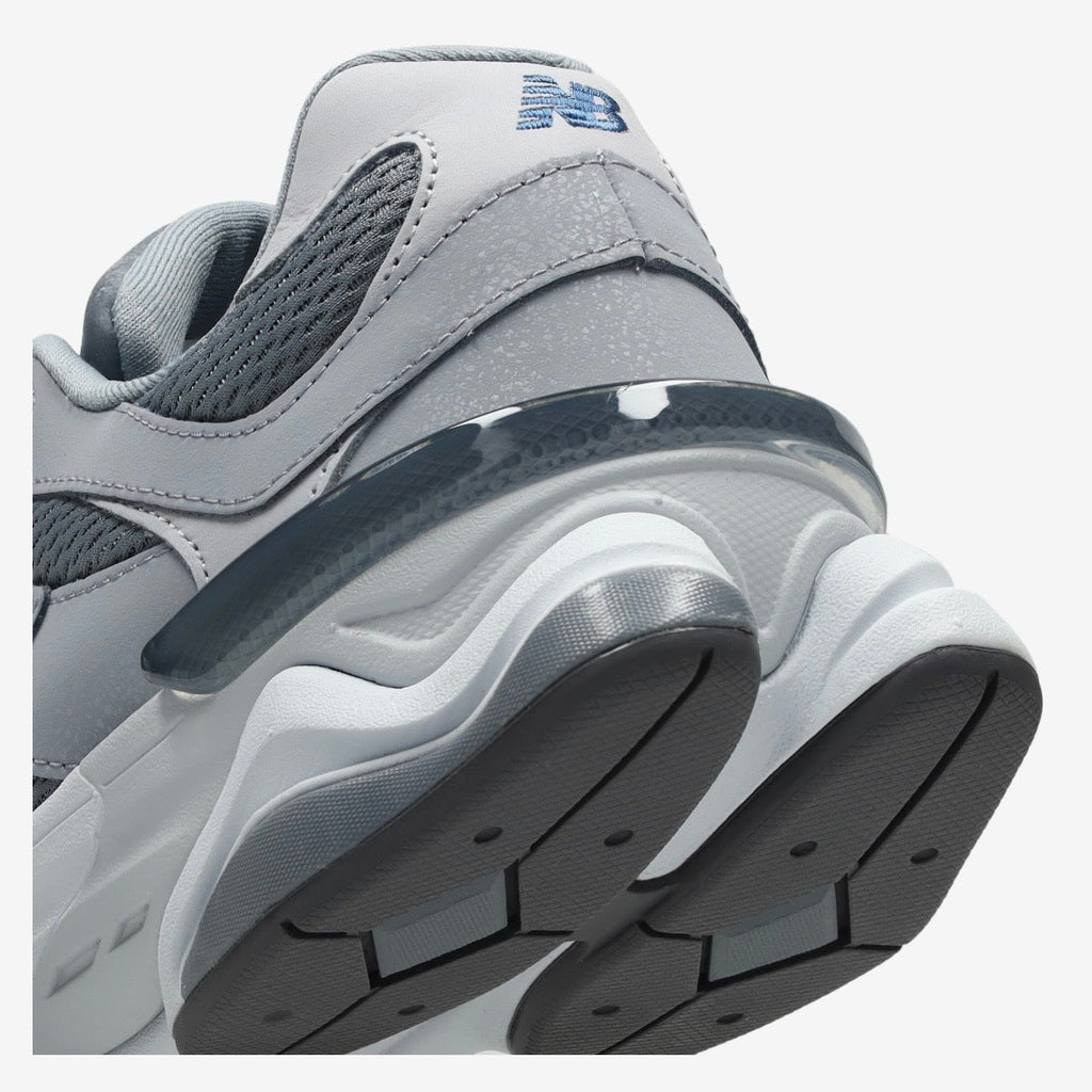 Ne*Balance 9060